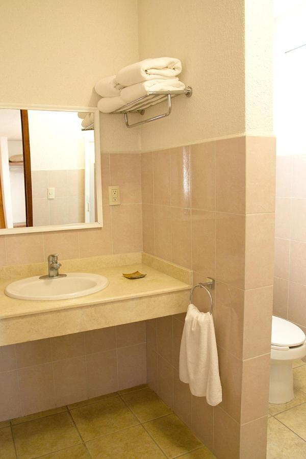 Hotel Posada Santa Bertha Texcoco de Mora Bagian luar foto